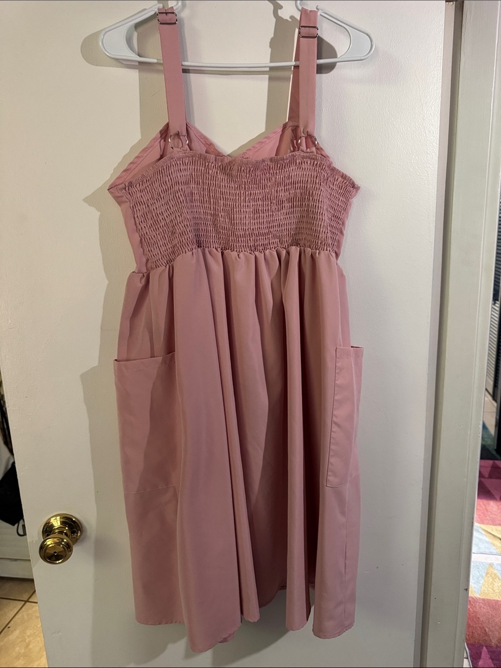 Pink Button-Front Sundress with Pockets - Picture 4 of 4